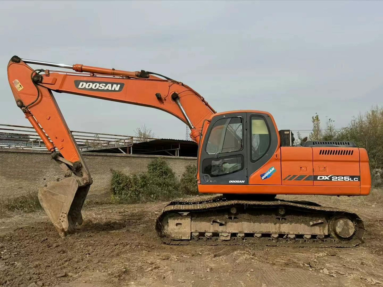 Doosan Used Excavator 225 DX225 DX300 DH150 DX300 DX420 DX520 for Sale - Гусеничний екскаватор: фото 5 Doosan Used Excavator 225 DX225 DX300 DH150 DX300 DX420 DX520 for Sale - Гусеничний екскаватор: фото 5