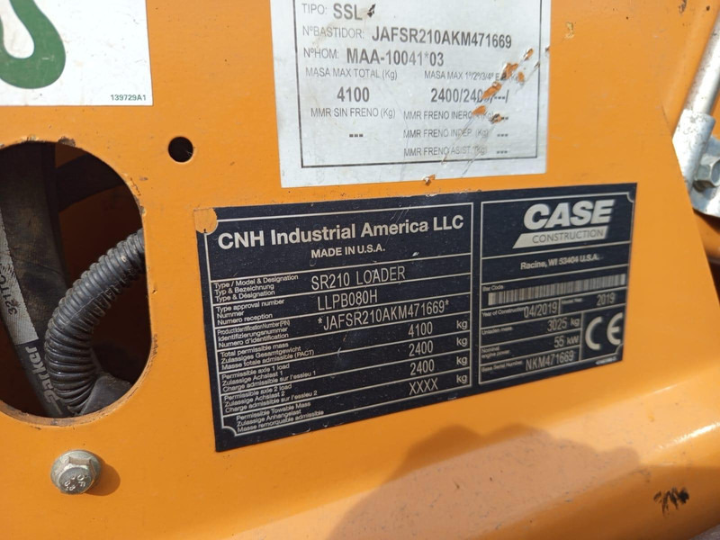 Case SR210 - Колісний навантажувач: фото 5 Case SR210 - Колісний навантажувач: фото 5