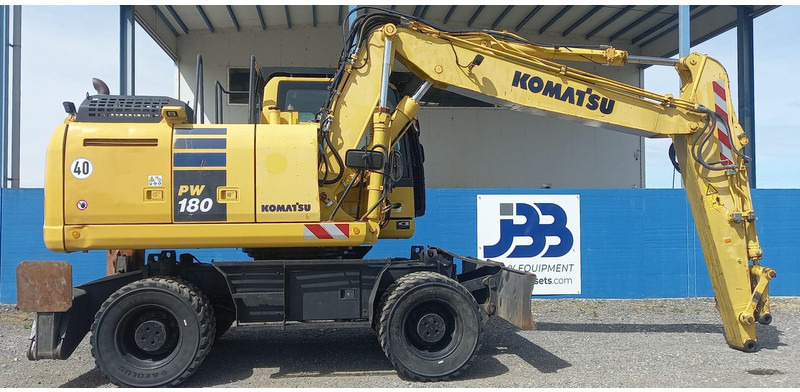Komatsu PW180-10 - Колісний екскаватор: фото 2 Komatsu PW180-10 - Колісний екскаватор: фото 2