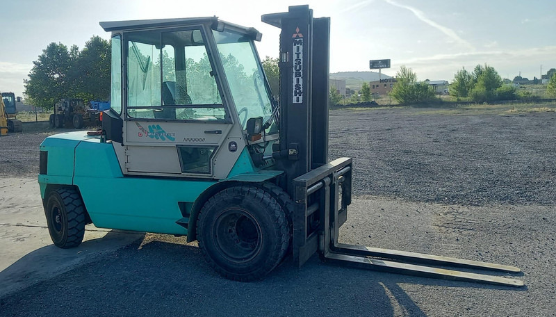 Mitsubishi FD50 - Дизельний навантажувач: фото 3 Mitsubishi FD50 - Дизельний навантажувач: фото 3