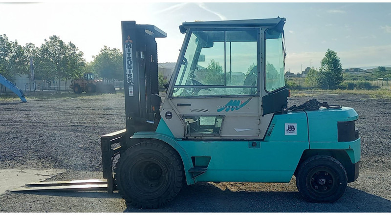 Mitsubishi FD50 - Дизельний навантажувач: фото 1 Mitsubishi FD50 - Дизельний навантажувач: фото 1