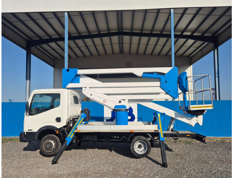 Nissan CABSTAR 35.12 SOCAGE DA320 - Вантажівка, Вантажівка з маніпулятором: фото 1 Nissan CABSTAR 35.12 SOCAGE DA320 - Вантажівка, Вантажівка з маніпулятором: фото 1