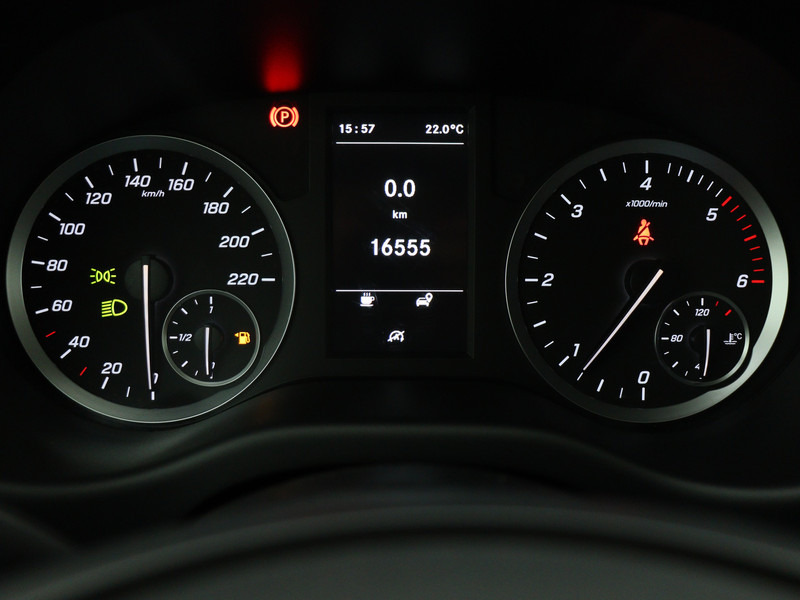 Mercedes-Benz Vito 110 CDI Lang Navigatie Achteruitrijcamera Apple Carplay/Android Auto Cruise Control Betimmering - Легковий фургон: фото 5 Mercedes-Benz Vito 110 CDI Lang Navigatie Achteruitrijcamera Apple Carplay/Android Auto Cruise Control Betimmering - Легковий фургон: фото 5