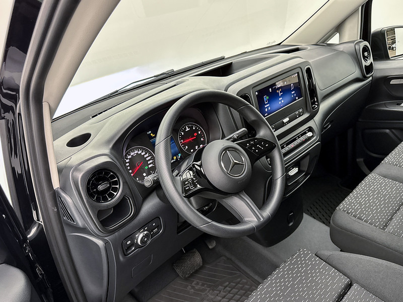 Mercedes-Benz Vito 116 CDI L2 Pro Trekhaak 2.5t Achteruitrijcamera Betimmering Cruise Control - Суцільнометалевий фургон: фото 4 Mercedes-Benz Vito 116 CDI L2 Pro Trekhaak 2.5t Achteruitrijcamera Betimmering Cruise Control - Суцільнометалевий фургон: фото 4