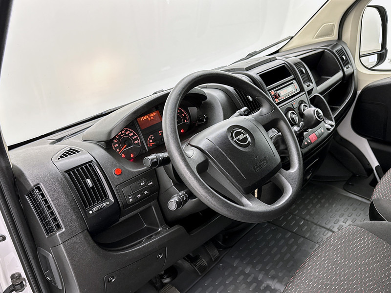 Opel Movano 2.2D 140pk Bakwagen met Laadklep Cruise Control Meubelbak Airco - Фургон з закритим кузовом: фото 5 Opel Movano 2.2D 140pk Bakwagen met Laadklep Cruise Control Meubelbak Airco - Фургон з закритим кузовом: фото 5