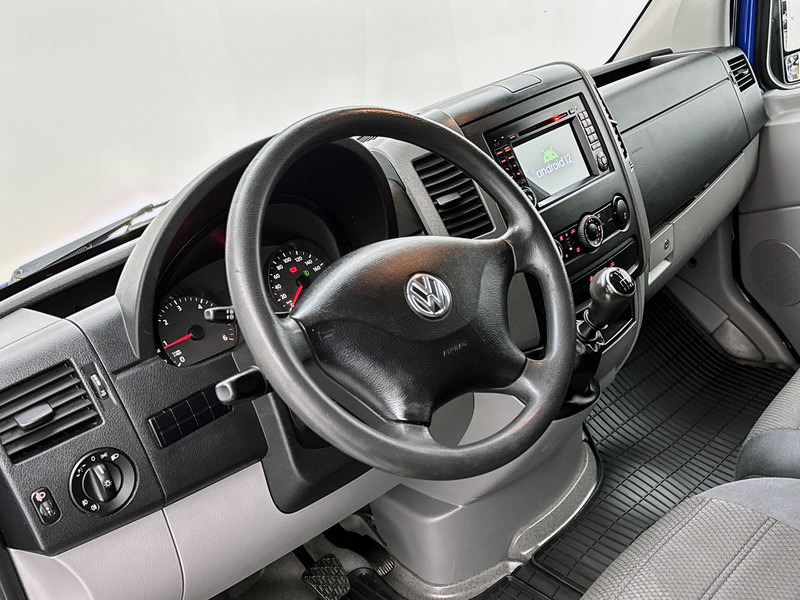 Volkswagen Crafter 35 2.0 TDI L1H1 2x schuifdeur Inrichting Lucht geveerde stoel Cruise control Airco - Суцільнометалевий фургон: фото 4 Volkswagen Crafter 35 2.0 TDI L1H1 2x schuifdeur Inrichting Lucht geveerde stoel Cruise control Airco - Суцільнометалевий фургон: фото 4