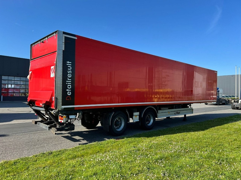 Fliegl SZS 350 Gesloten oplegger 2 Axle / / drum brakes - Закритий кузов напівпричіп: фото 4 Fliegl SZS 350 Gesloten oplegger 2 Axle / / drum brakes - Закритий кузов напівпричіп: фото 4