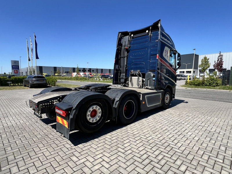 Volvo FH 500 6x2 trekker Globetrotter / Hydraulic/ Full Air - Тягач: фото 5 Volvo FH 500 6x2 trekker Globetrotter / Hydraulic/ Full Air - Тягач: фото 5