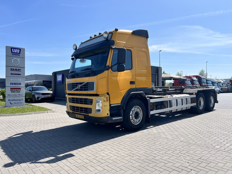Volvo FM480 6X2 containersysteem Globetrotter / NCH systeem / 10 Tyres - Тросовий мультиліфт: фото 1 Volvo FM480 6X2 containersysteem Globetrotter / NCH systeem / 10 Tyres - Тросовий мультиліфт: фото 1