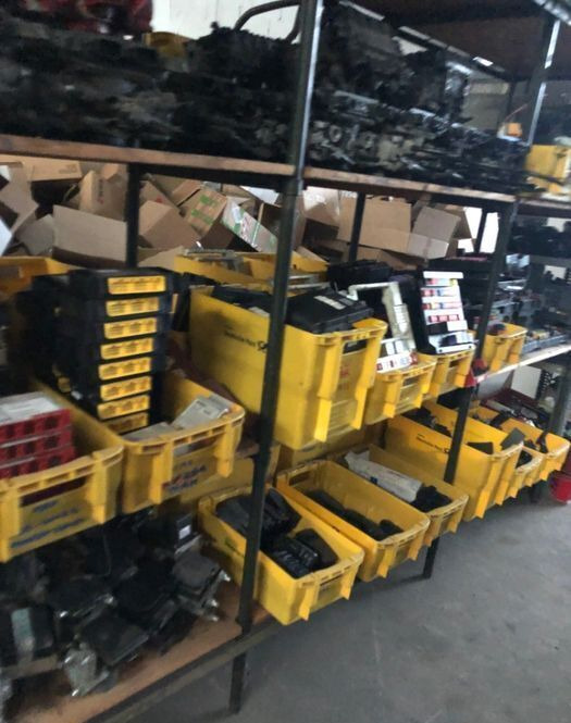 Calculatoare de Bord Calculator Computer Camion Volvo Mercedes Daf Iveco Renault Man - Блок управління в категорії Вантажівки: фото 1 Calculatoare de Bord Calculator Computer Camion Volvo Mercedes Daf Iveco Renault Man - Блок управління в категорії Вантажівки: фото 1