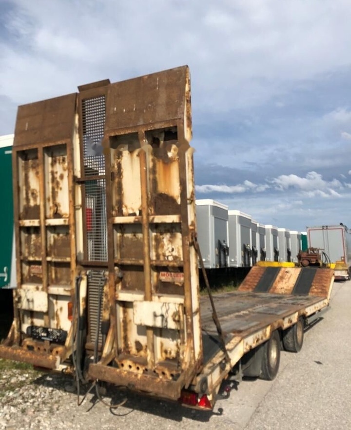 Faymonville MOESLEIN - Низькорамна платформа напівпричіп: фото 5 Faymonville MOESLEIN - Низькорамна платформа напівпричіп: фото 5