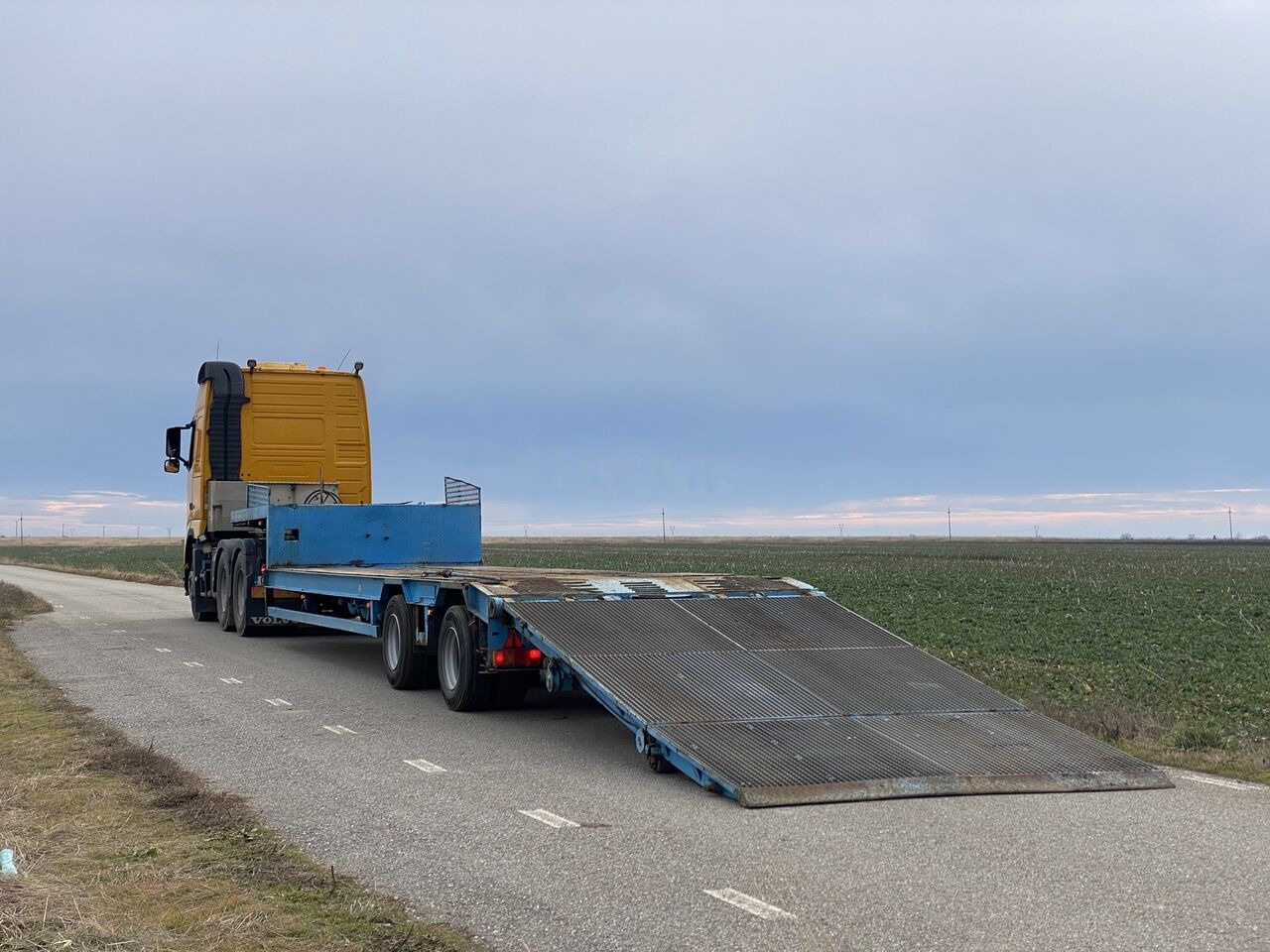Низькорамна платформа напівпричіп Goldhofer GOLDHOFFER STZ - L2 - 23/80 Trailer Agabaritic 2 VIRATOARE : 2 S: фото 21