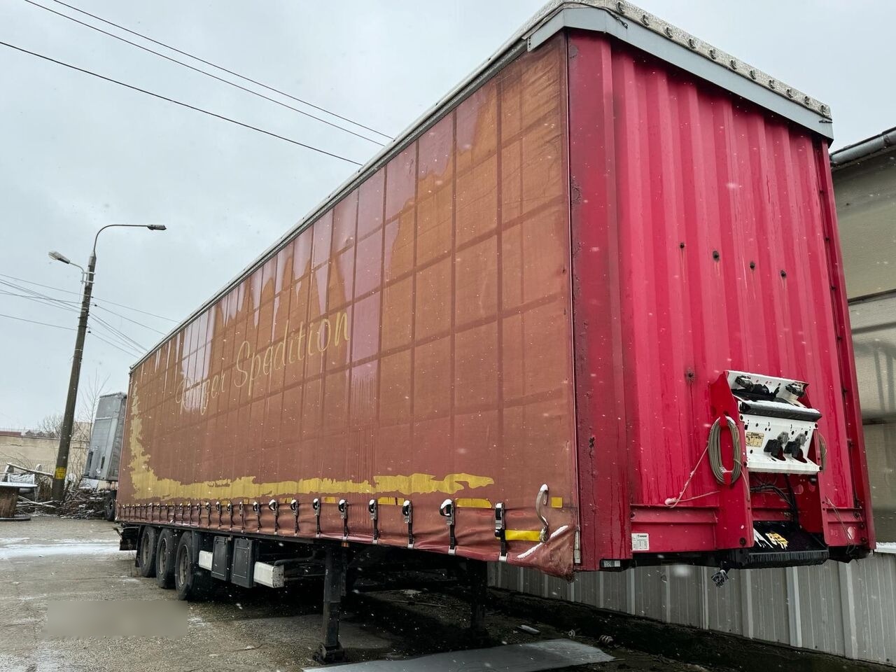 Krone BPW ECO PLUS MEGA - Hidraulic Upper Cover Lift - Тентований напівпричіп: фото 3 Krone BPW ECO PLUS MEGA - Hidraulic Upper Cover Lift - Тентований напівпричіп: фото 3