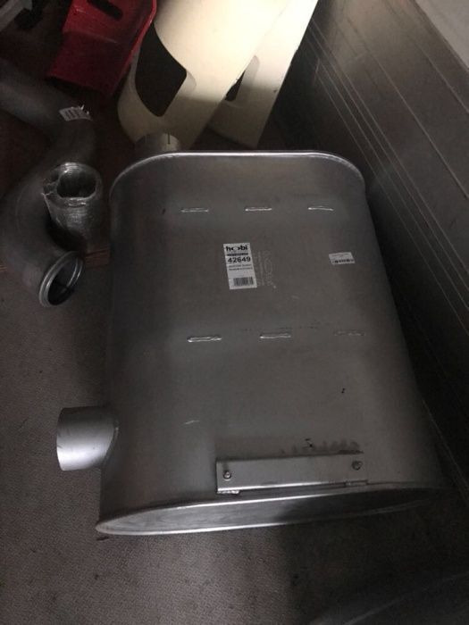 Renault DCI - Вихлопна система в категорії Вантажівки: фото 3 Renault DCI - Вихлопна система в категорії Вантажівки: фото 3