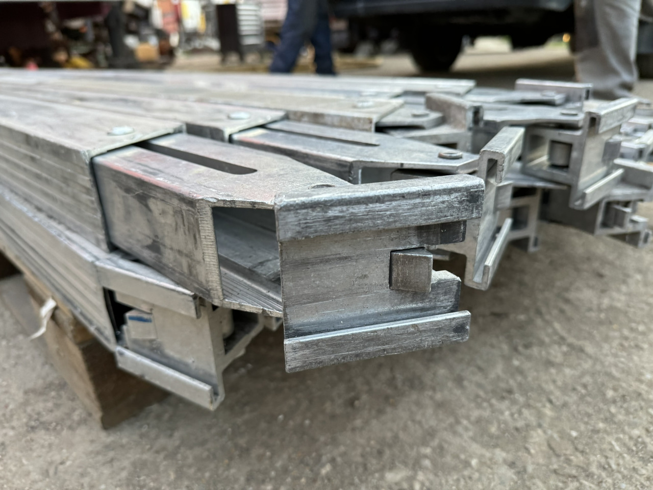 Schmitz Original Schmitz Bari Double Deck dube frigorifice 55 buc Dublu Deck - Універсальна частина в категорії Вантажівки: фото 5 Schmitz Original Schmitz Bari Double Deck dube frigorifice 55 buc Dublu Deck - Універсальна частина в категорії Вантажівки: фото 5