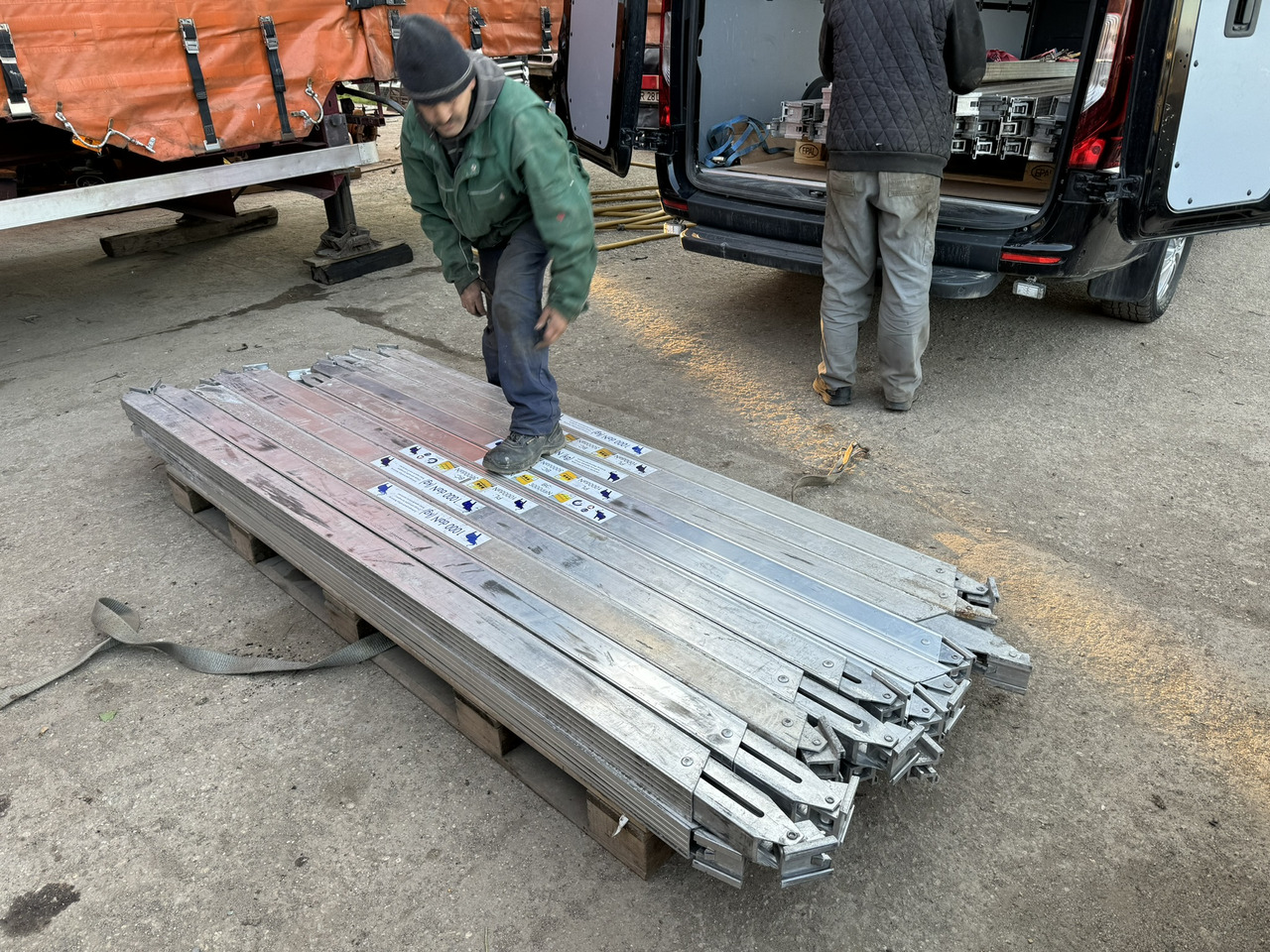 Schmitz Original Schmitz Bari Double Deck dube frigorifice 55 buc Dublu Deck - Універсальна частина в категорії Вантажівки: фото 4 Schmitz Original Schmitz Bari Double Deck dube frigorifice 55 buc Dublu Deck - Універсальна частина в категорії Вантажівки: фото 4