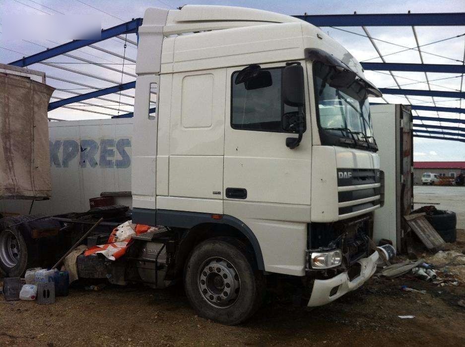 DAF Dezmembrari XF 105 EURO 5 - Тягач: фото 3 DAF Dezmembrari XF 105 EURO 5 - Тягач: фото 3