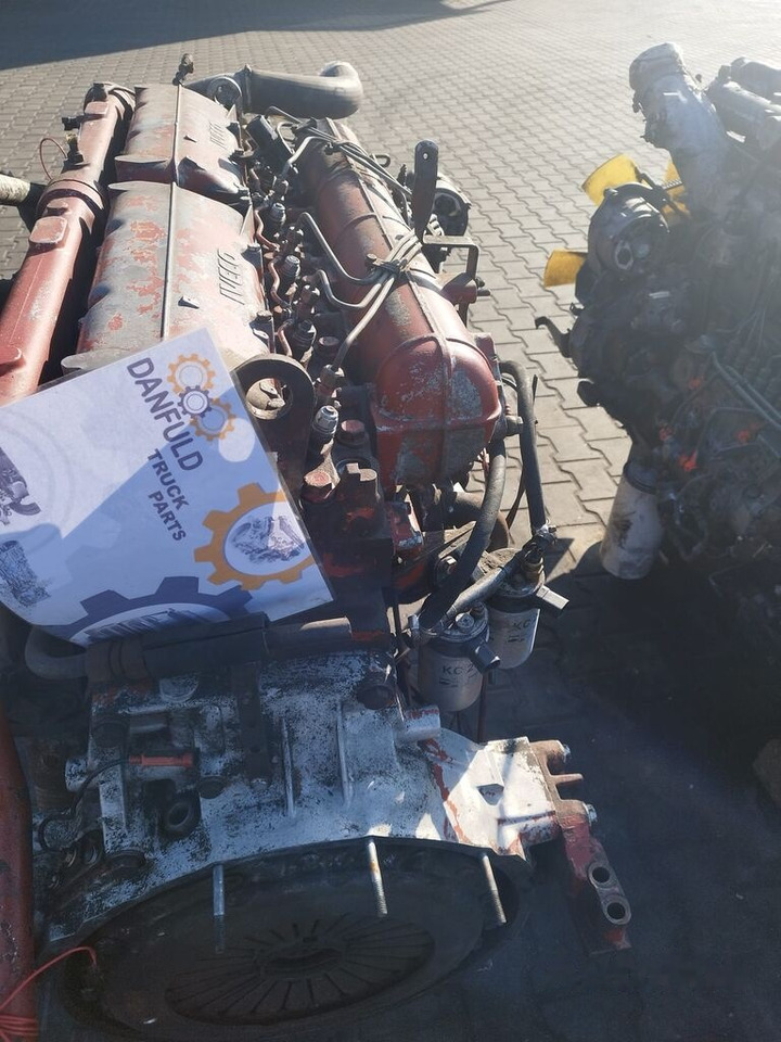 IVECO 8210.42M 470 E2   IVECO Magirus - Двигун в категорії Вантажівки: фото 3 IVECO 8210.42M 470 E2   IVECO Magirus - Двигун в категорії Вантажівки: фото 3