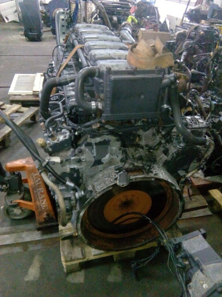 Scania DT1212 420 HPI E4 Scania R - Двигун в категорії Вантажівки: фото 3 Scania DT1212 420 HPI E4 Scania R - Двигун в категорії Вантажівки: фото 3