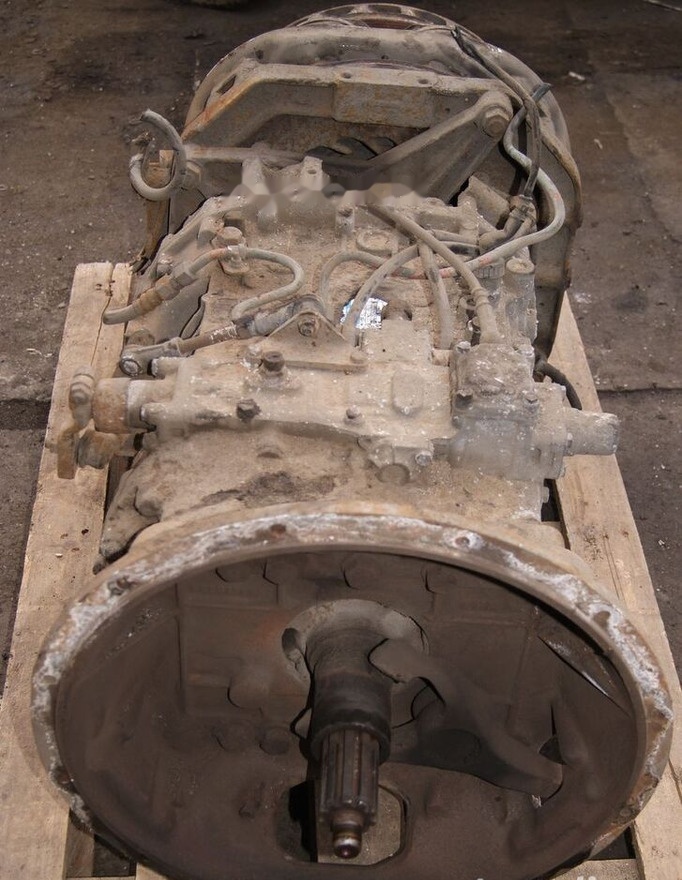 ZF 8S180 Neoplan - Коробка передач в категорії Автобуси: фото 4 ZF 8S180 Neoplan - Коробка передач в категорії Автобуси: фото 4