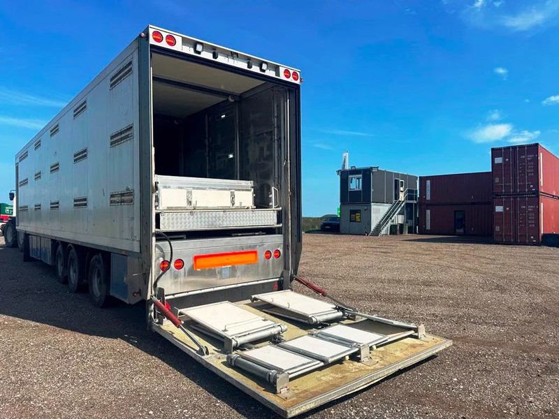 Fliegl Vandborg 3 stock pigs trailer inkl. new Dolly - Для перевезення худоби напівпричіп: фото 2 Fliegl Vandborg 3 stock pigs trailer inkl. new Dolly - Для перевезення худоби напівпричіп: фото 2