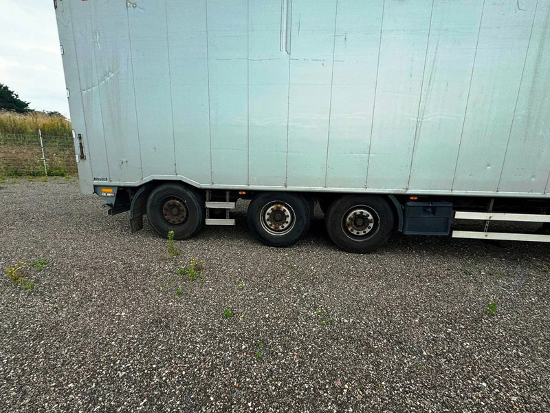 KEL-BERG walking floor - З рухомою підлогою напівпричіп: фото 4 KEL-BERG walking floor - З рухомою підлогою напівпричіп: фото 4