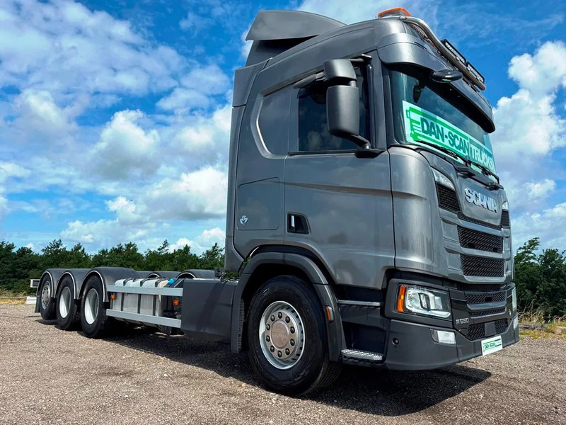 Scania R650 V8 NGS Steel / Air suspension. 4550mm weelbase. - Вантажівка шасі: фото 3 Scania R650 V8 NGS Steel / Air suspension. 4550mm weelbase. - Вантажівка шасі: фото 3