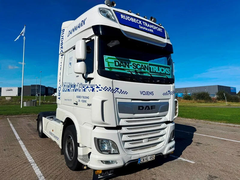 DAF XF 530 god tractor unit - Тягач: фото 3 DAF XF 530 god tractor unit - Тягач: фото 3