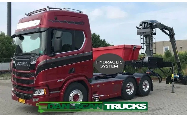 Scania R650 V8 NGS Special Interior. Crane on looks . 6x4 - Тягач: фото 3 Scania R650 V8 NGS Special Interior. Crane on looks . 6x4 - Тягач: фото 3