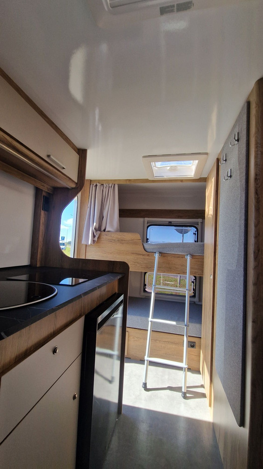 Nowa Przyczepa Kempingowa N-CROSS 2025 bogate wypos. Mega Oferta wyprz - Причіп дача: фото 3 Nowa Przyczepa Kempingowa N-CROSS 2025 bogate wypos. Mega Oferta wyprz - Причіп дача: фото 3