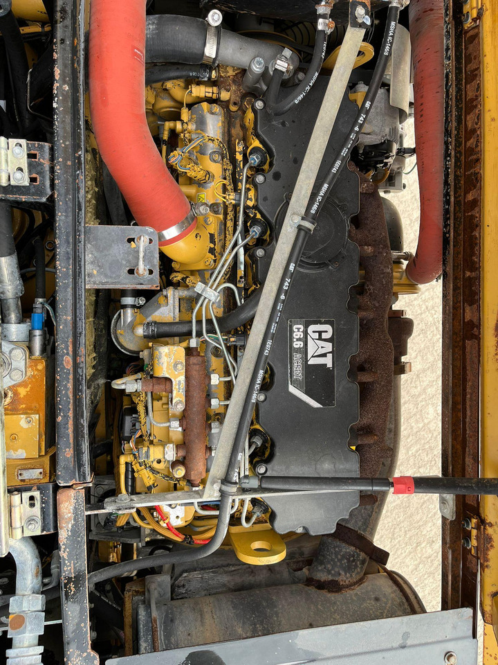 Колісний екскаватор Caterpillar M318D: фото 22