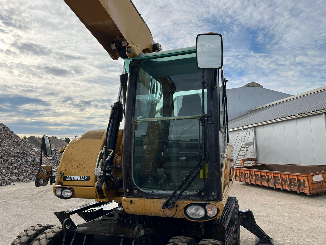 Колісний екскаватор Caterpillar M318D: фото 10