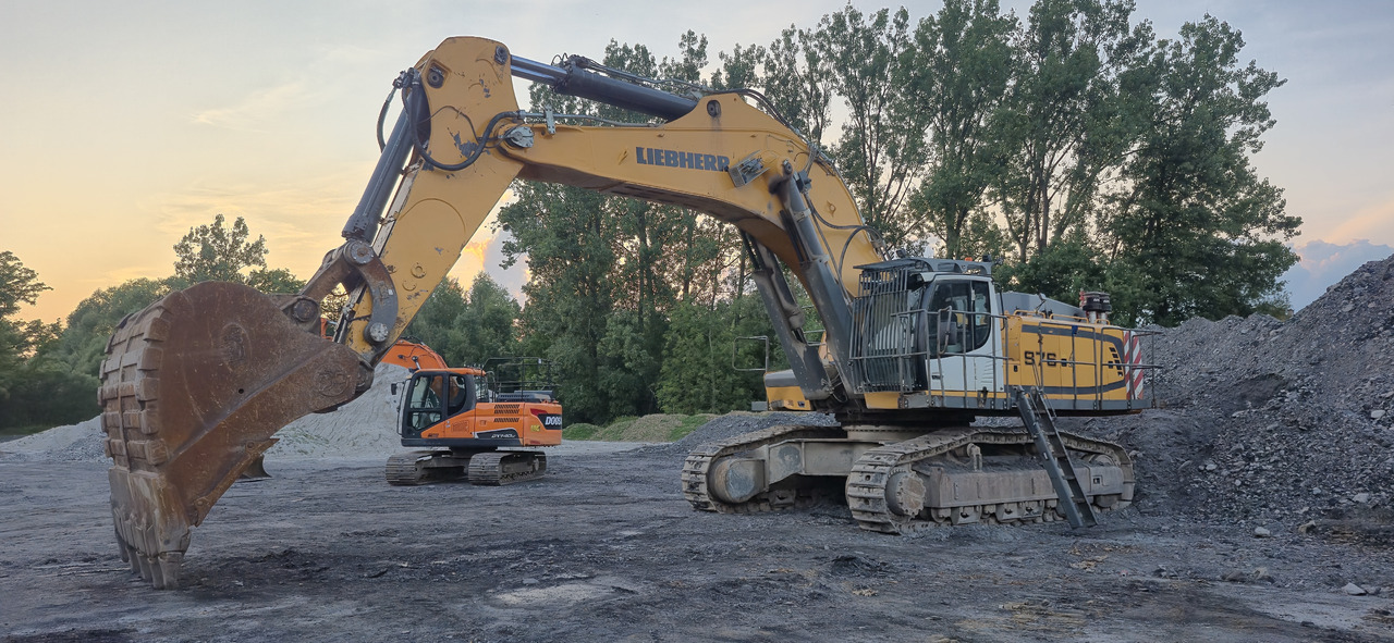 LIEBHERR R976 HD - Гусеничний екскаватор: фото 1 LIEBHERR R976 HD - Гусеничний екскаватор: фото 1