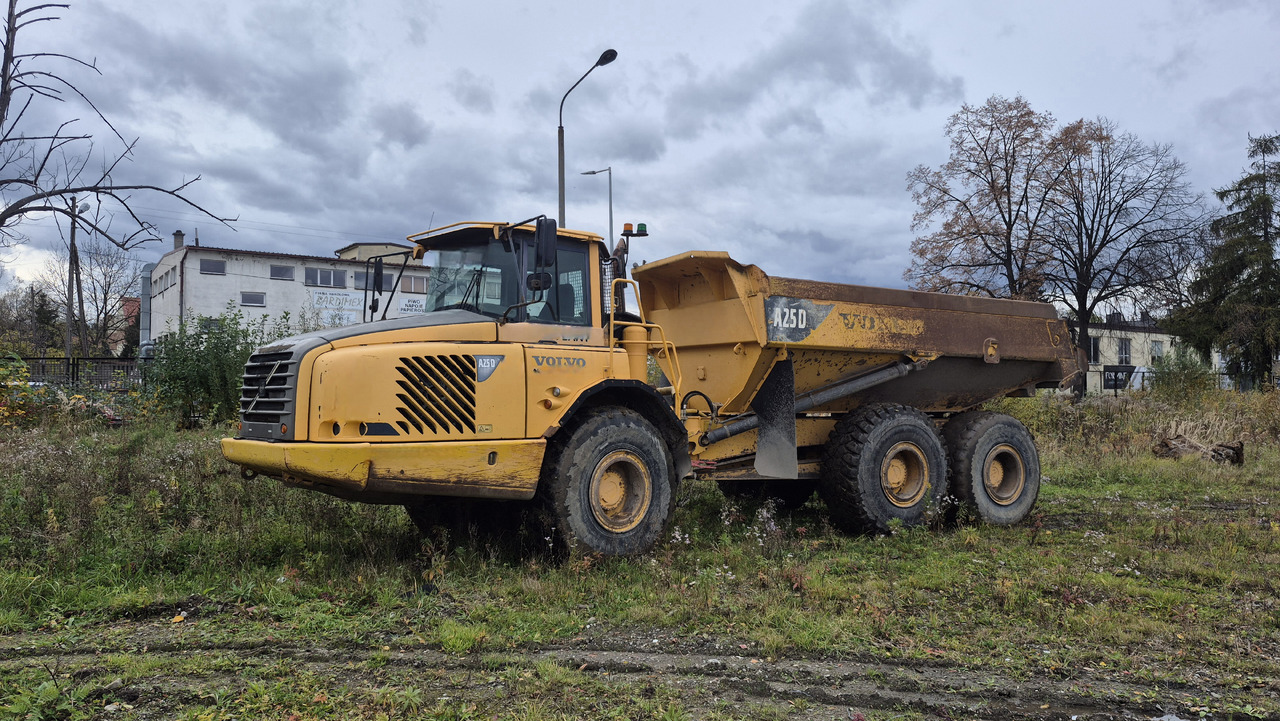 VOLVO A25D - Шарнірний самоскид: фото 2 VOLVO A25D - Шарнірний самоскид: фото 2