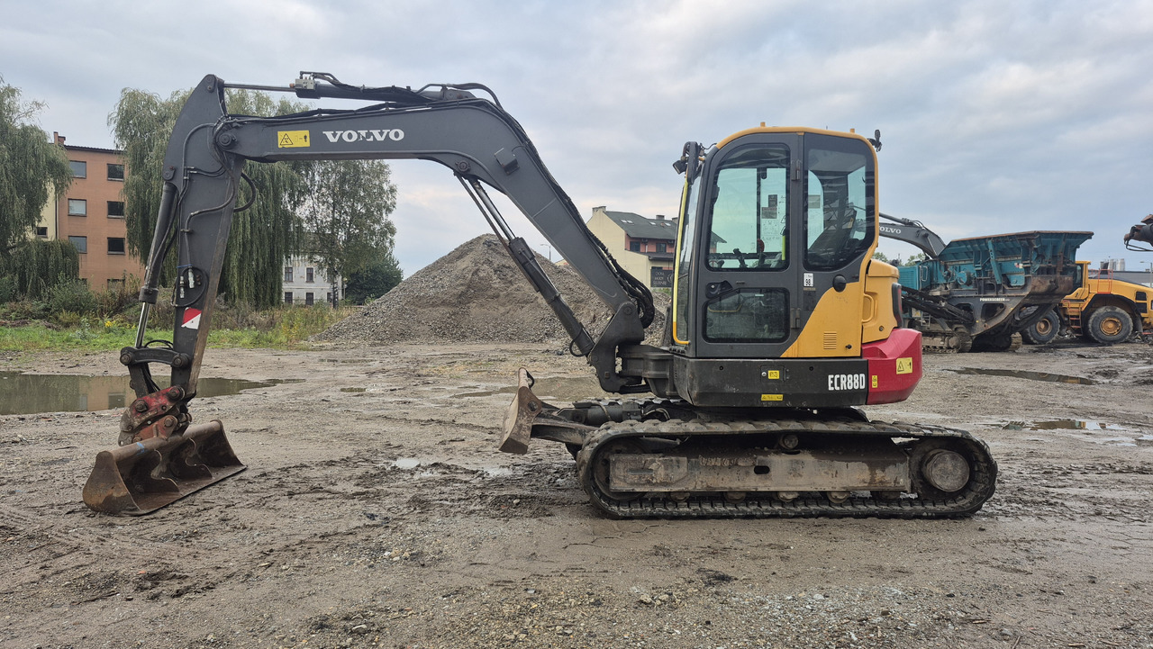 VOLVO ECR88D - Гусеничний екскаватор: фото 1 VOLVO ECR88D - Гусеничний екскаватор: фото 1