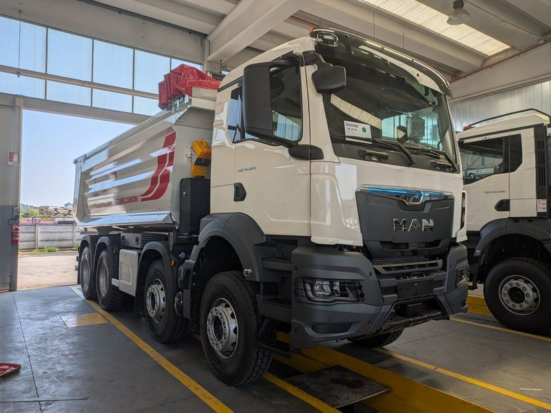 CAMION RIBALTABILE 4 ASSI 520 hp VASCA S5 NUOVO MAN TGS 41.520 8x4 BB CH - Самоскид вантажівка: фото 1 CAMION RIBALTABILE 4 ASSI 520 hp VASCA S5 NUOVO MAN TGS 41.520 8x4 BB CH - Самоскид вантажівка: фото 1