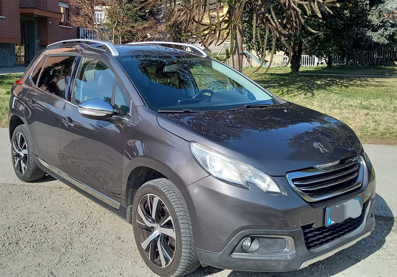 PEUGEOT 2008 - Седан: фото 1 PEUGEOT 2008 - Седан: фото 1