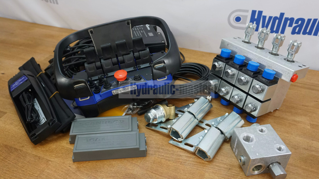 Будівельна техніка Scanreco RC 400 Radio Remote Control with 4 Functions  with Actuators 12/24V for HIAB: фото 9