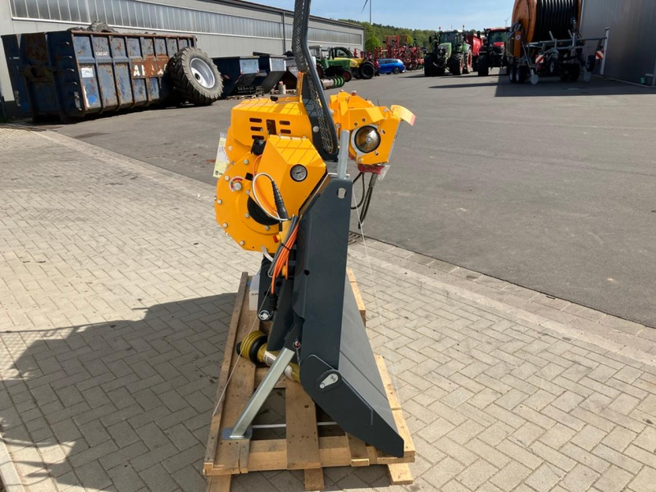 2 X 85 G UNIFOREST DOPPELWINDE - Лебідка в категорії Лісозаготівельна техніка: фото 3 2 X 85 G UNIFOREST DOPPELWINDE - Лебідка в категорії Лісозаготівельна техніка: фото 3