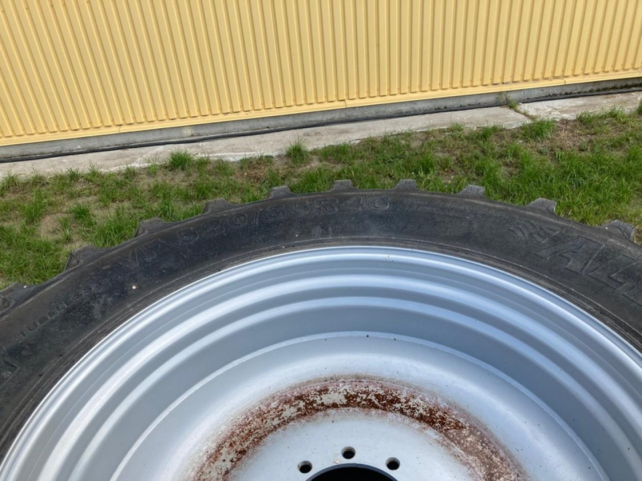 Alliance 520/85R46 PASSEND ZU LEEB 8 GS - Шина: фото 2 Alliance 520/85R46 PASSEND ZU LEEB 8 GS - Шина: фото 2