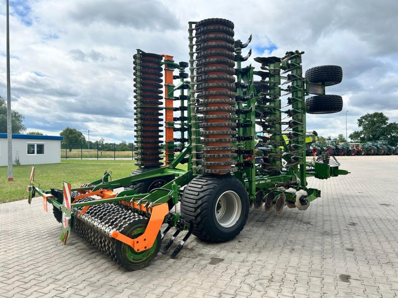 Amazone CATROS 8003 - 2TX - Дисковий культиватор: фото 4 Amazone CATROS 8003 - 2TX - Дисковий культиватор: фото 4