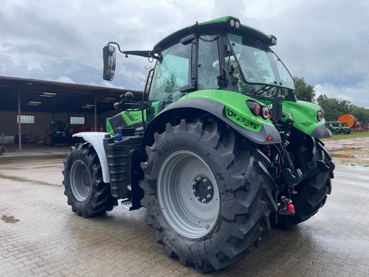 Deutz-Fahr 6170 POWERSHIFT AKTION - Трактор: фото 4 Deutz-Fahr 6170 POWERSHIFT AKTION - Трактор: фото 4