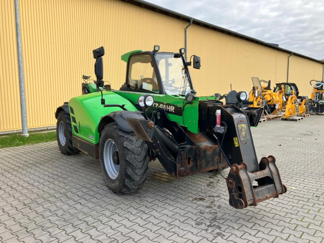 Deutz-Fahr JLG P40.14 - Навантажувач телескопічний: фото 4 Deutz-Fahr JLG P40.14 - Навантажувач телескопічний: фото 4