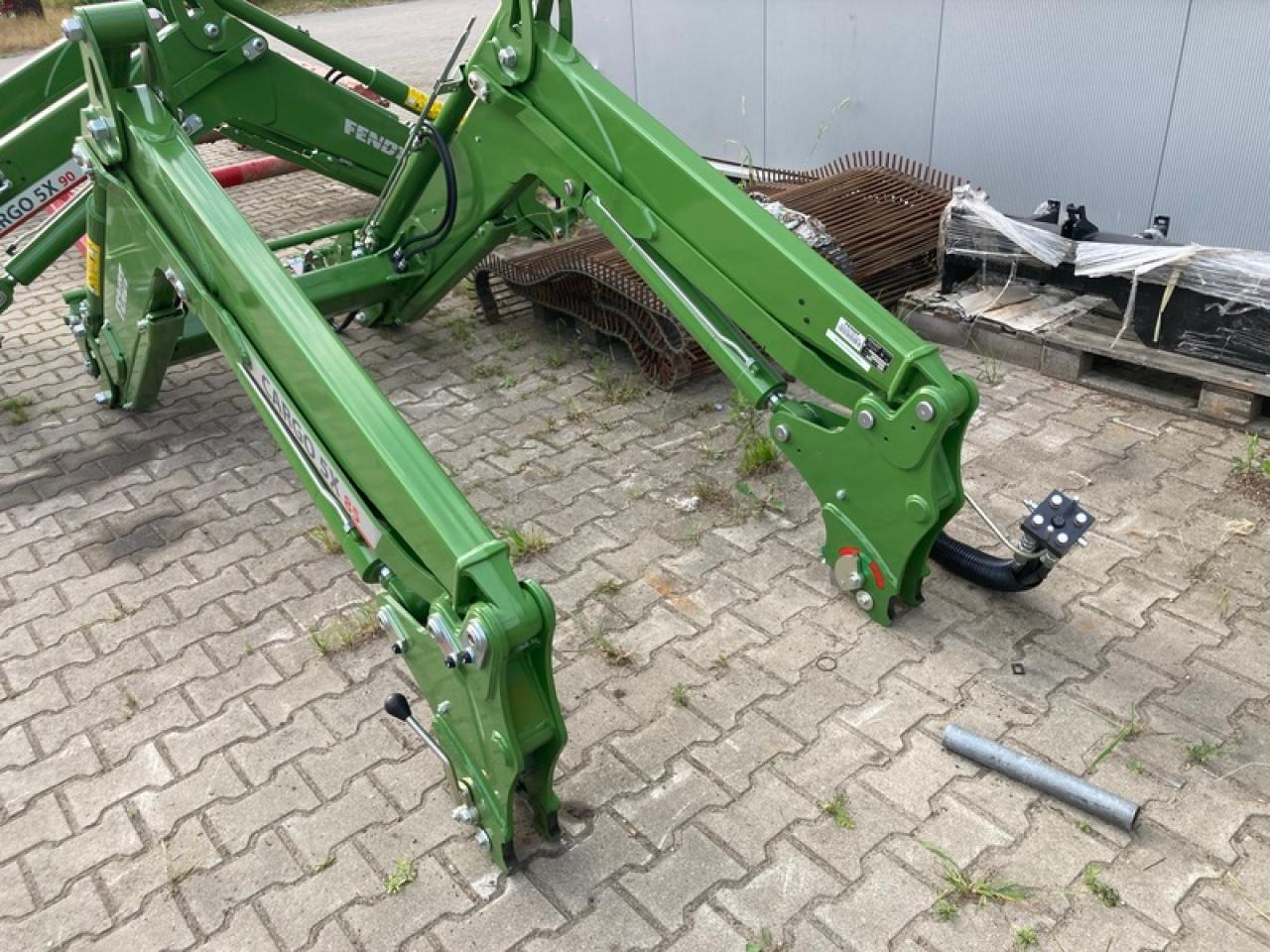 Fendt FRONTLADER CARGO 5X85 AKTION - Фронтальний навантажувач для трактора: фото 2 Fendt FRONTLADER CARGO 5X85 AKTION - Фронтальний навантажувач для трактора: фото 2