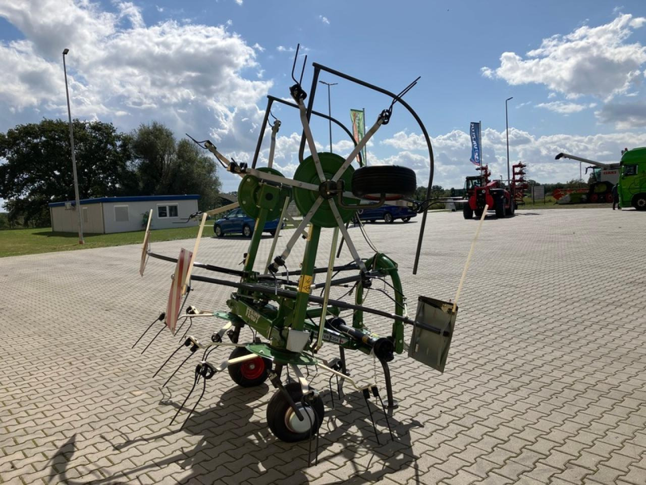 Fendt TWISTER 5204 AKTION - Сіноворушилка: фото 3 Fendt TWISTER 5204 AKTION - Сіноворушилка: фото 3