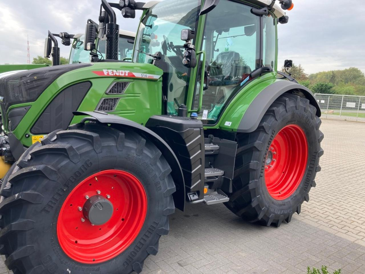 Fendt VARIO 514 // RTK - Трактор: фото 2 Fendt VARIO 514 // RTK - Трактор: фото 2