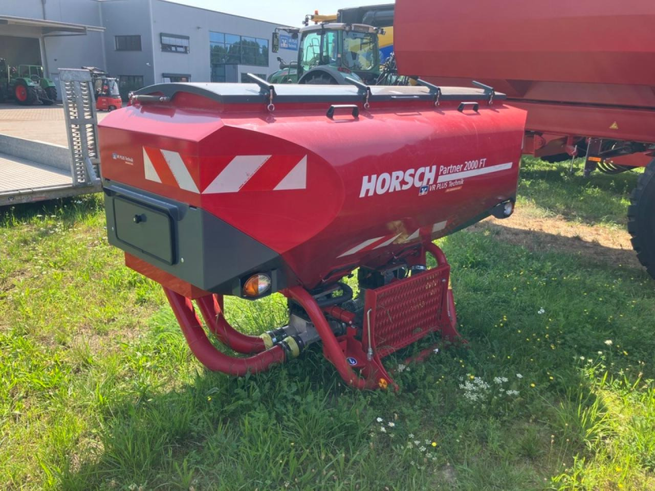 Horsch PARTNER 2000 FRONTTANK - Розкидач добрив: фото 4 Horsch PARTNER 2000 FRONTTANK - Розкидач добрив: фото 4
