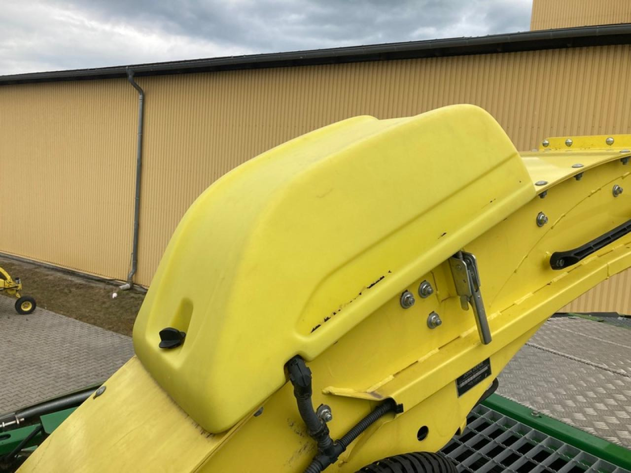 Кормозбиральний комбайн John Deere 8600 I: фото 7