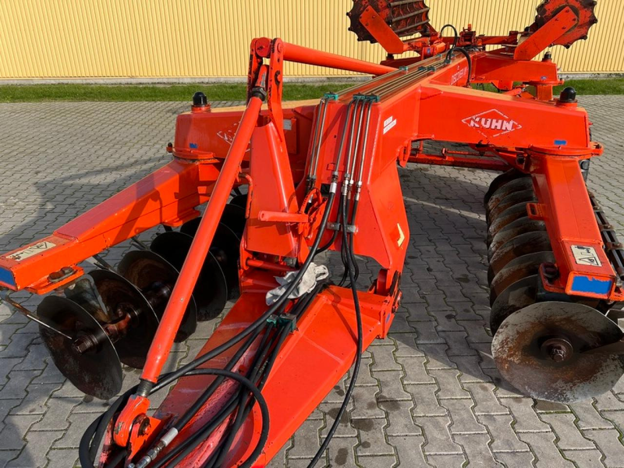 Kuhn XM 36/660 - Дисковий культиватор: фото 5 Kuhn XM 36/660 - Дисковий культиватор: фото 5