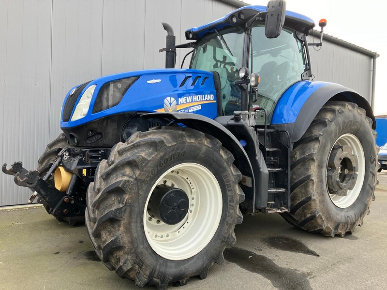 New Holland T7.315 - Трактор: фото 1 New Holland T7.315 - Трактор: фото 1